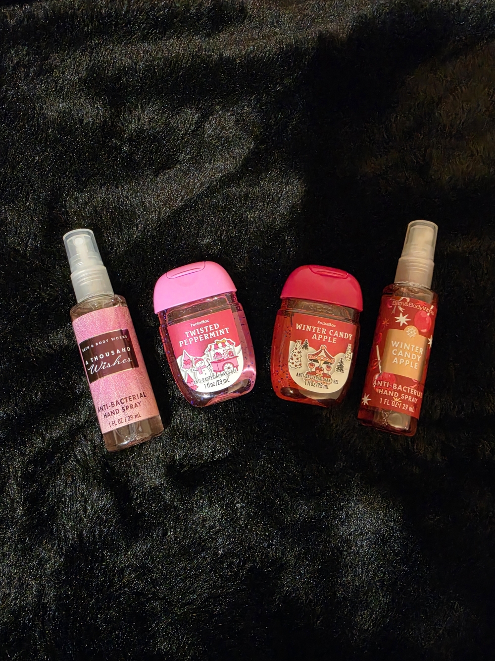 Bath & Body Works Holiday Hand Sanitizer & Spray Bundle - Red & Pink